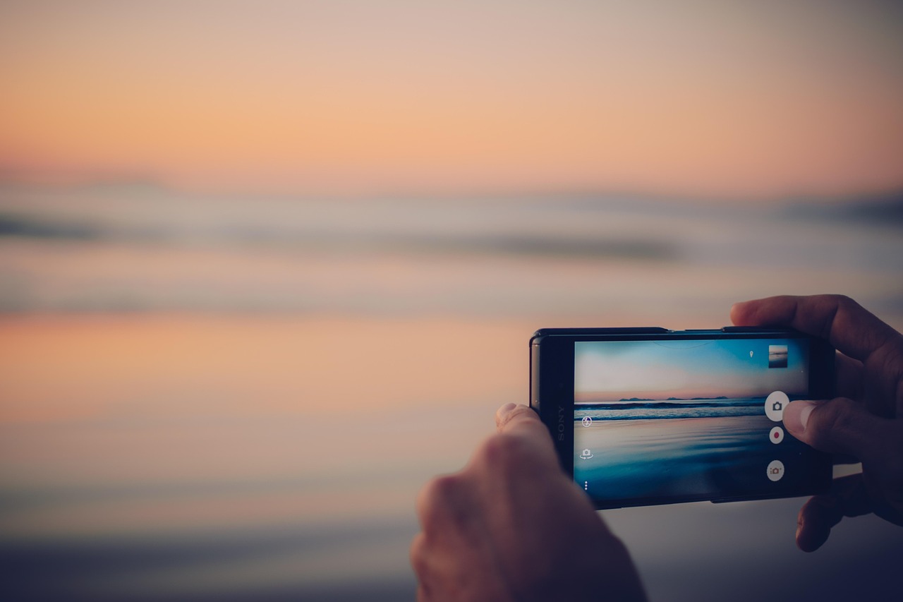 digital marketing, smartphone, focus, sony, photography, nature, beach, sunset, landscape, sea, memories